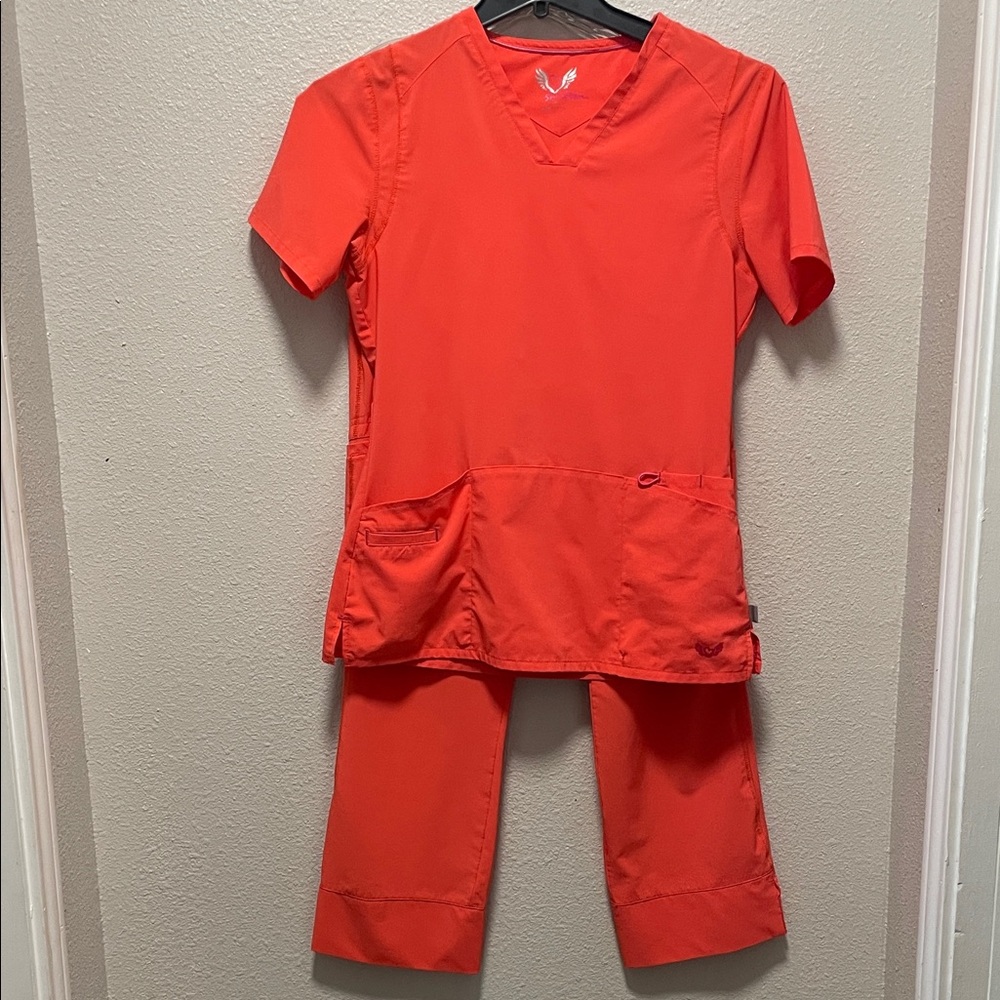 Smitten Hot Corral Scrub Set